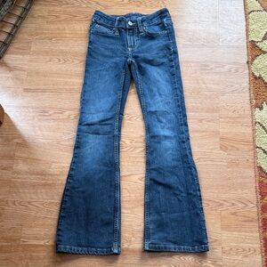 Girls bootcut wrangler Jean. Size 10 slim.